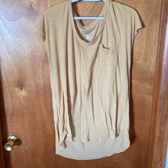 Maurices Tops - Women’s yellow top